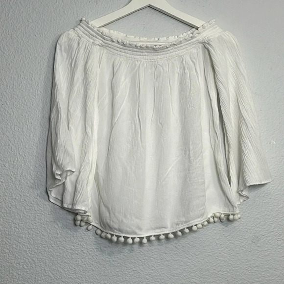Lilly Pulitzer Off the Shoulder White PomPom Peasant Boho Top Womens Size XSmall - Picture 1 of 9
